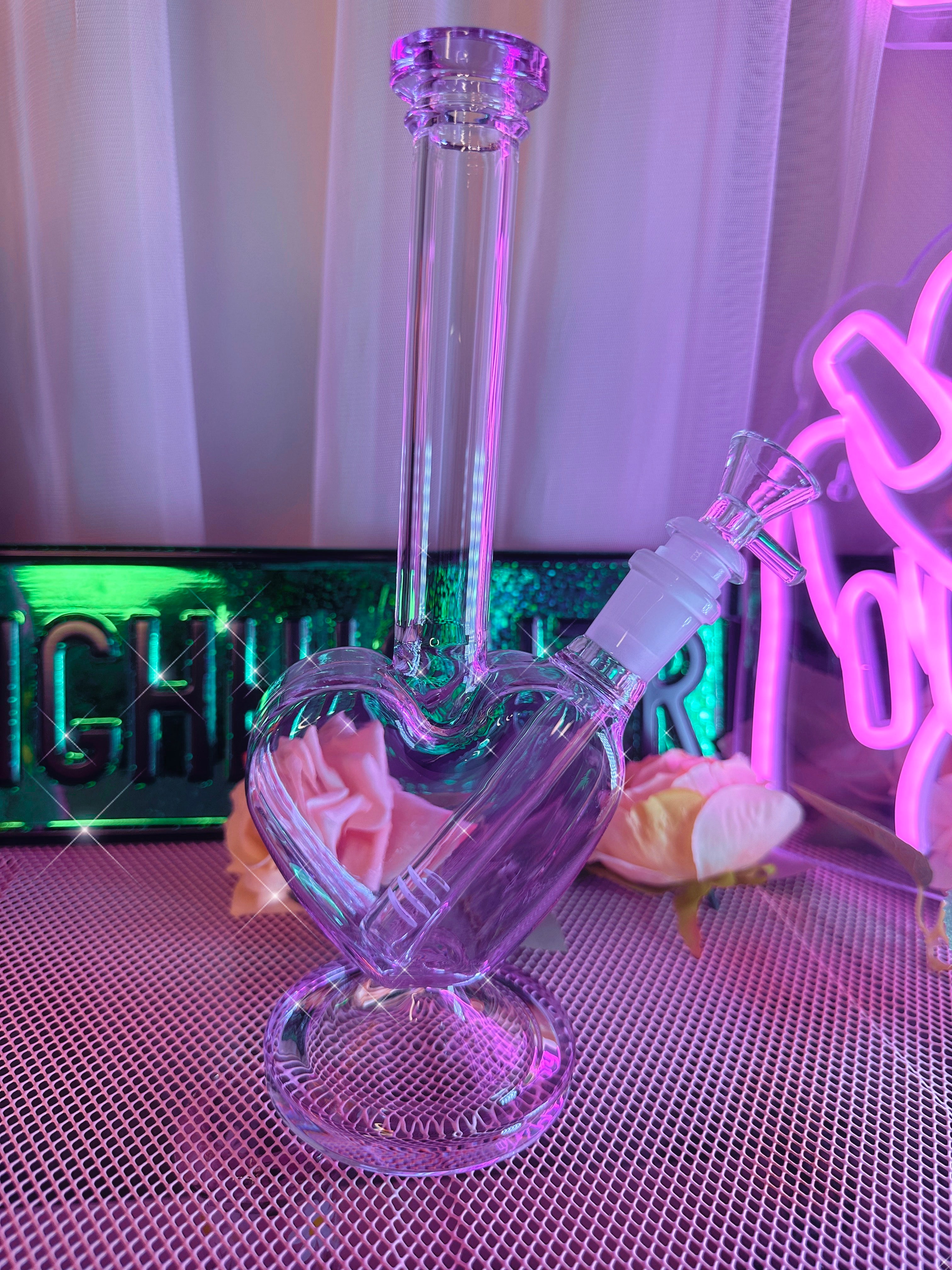 Translucent Clear Heart Pipe