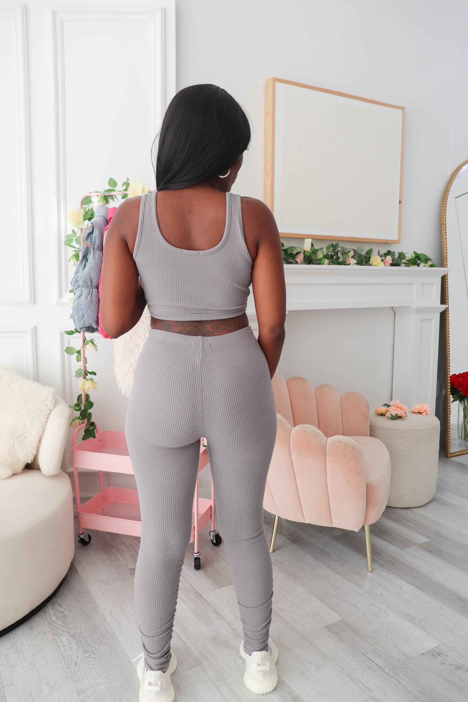 Stretched Round Neck Wide Strap Tank + Ruched High Waist Legging