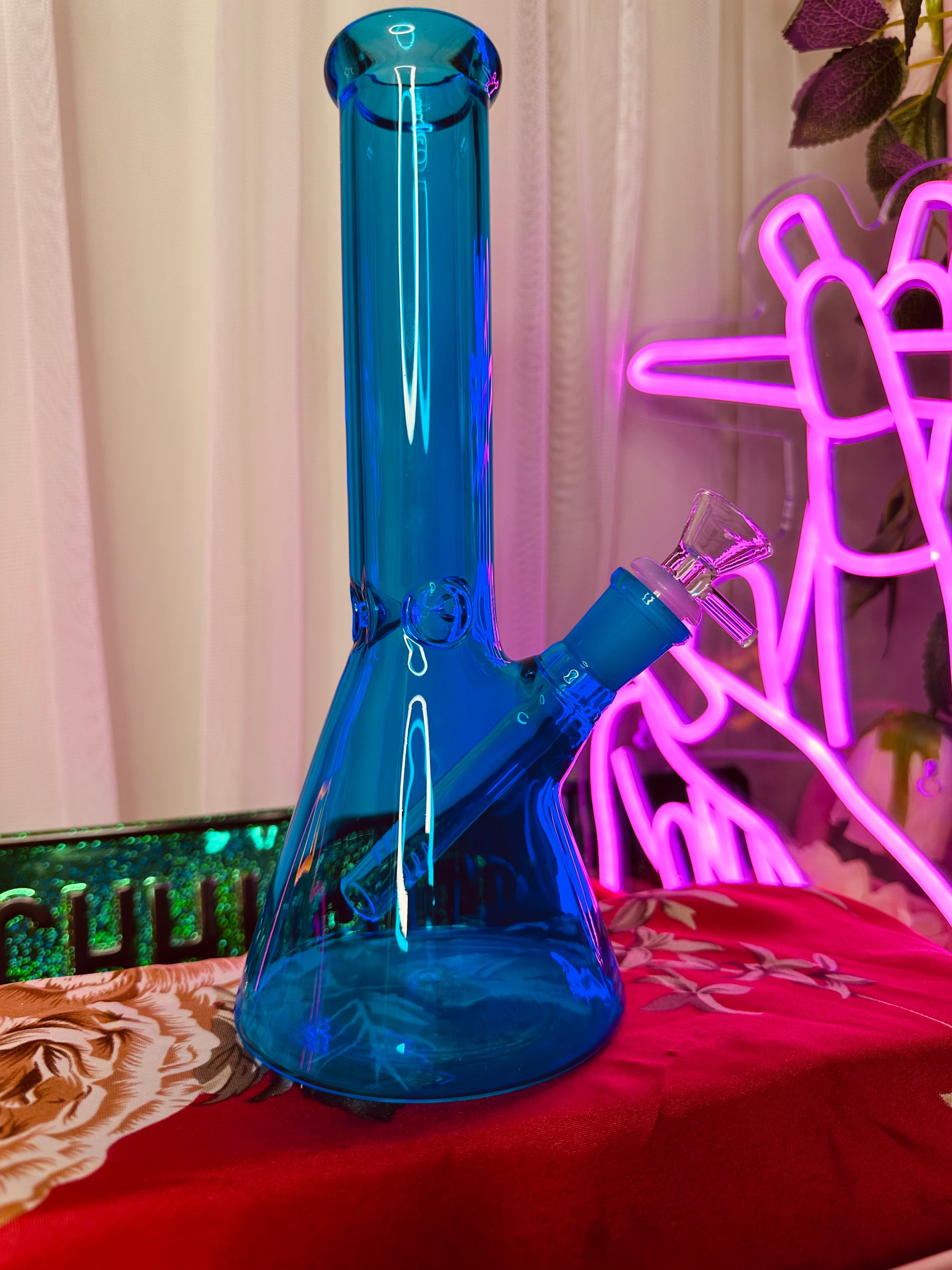 Medium Translucent Blue Glass Water Smoke Pipe